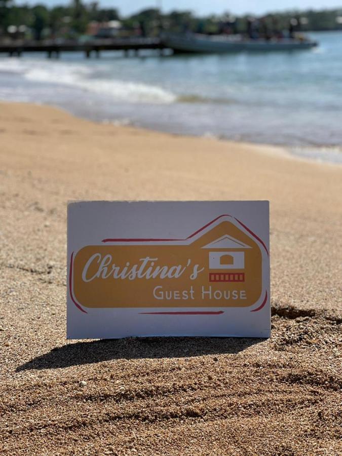 Christina'S Guest House Official Little Corn Island Exterior photo
