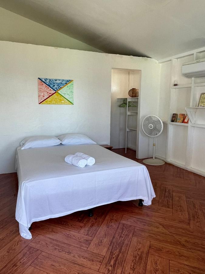 Christina'S Guest House Official Little Corn Island Exterior photo